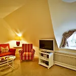 Hotel Und Restaurant Jörg Müller 4*