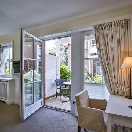 Und Restaurant Jorg Muller 4*