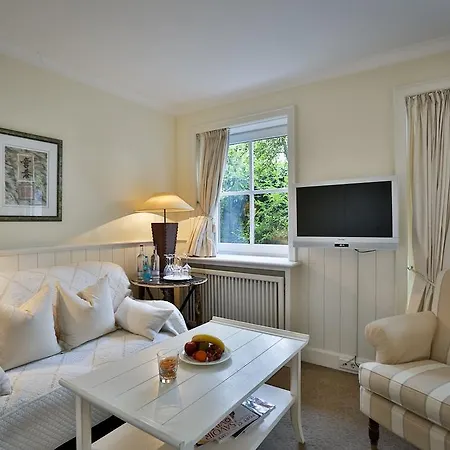 Und Restaurant Jorg Muller 4*