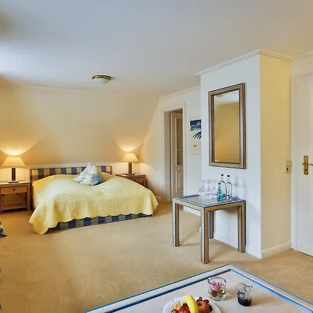 Otel Und Restaurant Jorg Muller 4*