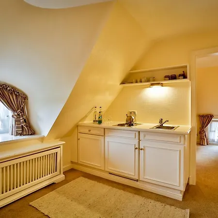 Und Restaurant Jorg Muller Otel 4*