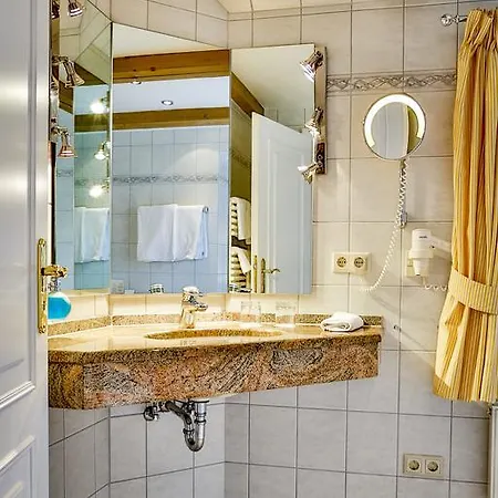 Und Restaurant Jorg Muller 4*