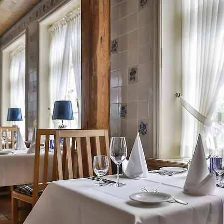 Und Restaurant Jorg Muller 4*