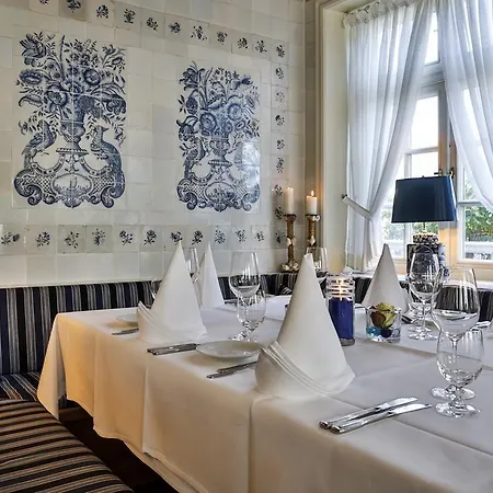 Und Restaurant Joerg Mueller מלון