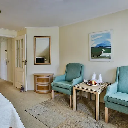 Otel Und Restaurant Jorg Muller Westerland