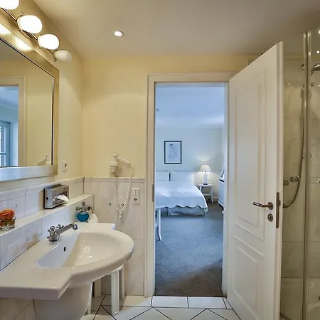 Und Restaurant Jorg Muller Otel