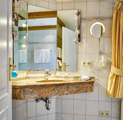 Und Restaurant Jörg Müller 4*