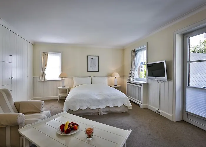 מלון Und Restaurant Joerg Mueller ווסטרלנד